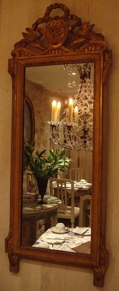 Caron De Beaumarchais 3* Parigi