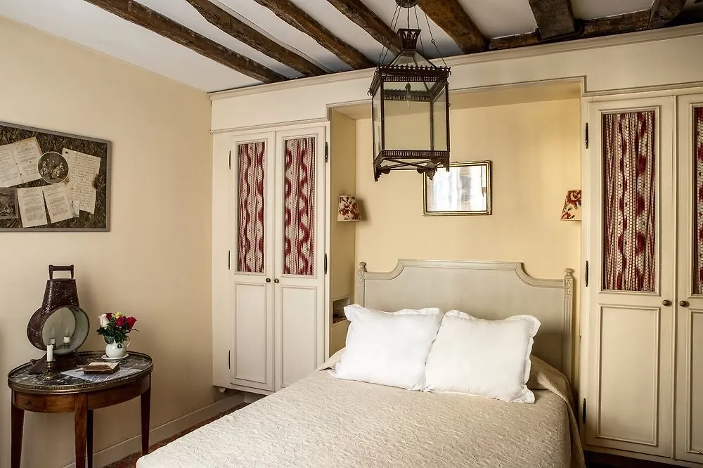 Hotel Caron De Beaumarchais Paříž