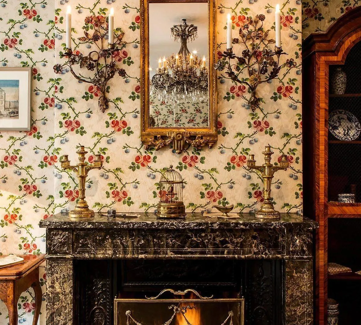 Caron De Beaumarchais Hotel Paris