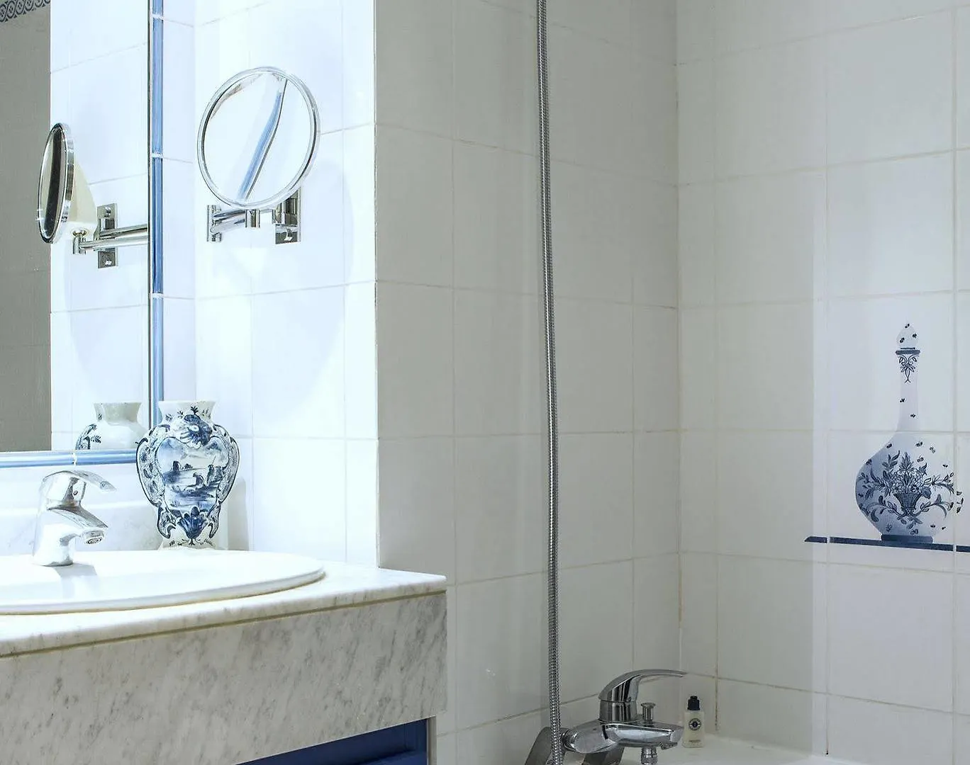 Hotel Caron De Beaumarchais 3*